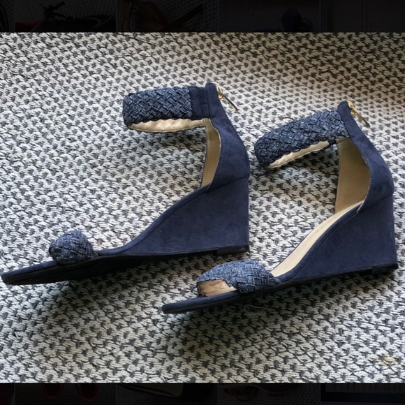 Marc Fisher blue Wedge Sandals - Picture 3 of 3